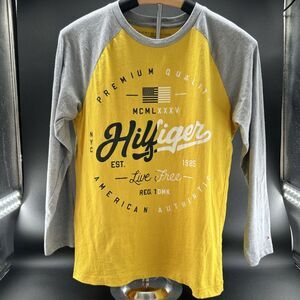 Tommy Hilfiger Youth Sz M (12-14) Body100% Cotton, Sleeves Cotton Blend